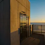 Guestready - Bright With Stunning Views 아파트