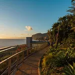 Guestready - Bright With Stunning Views 아파트 푼샬