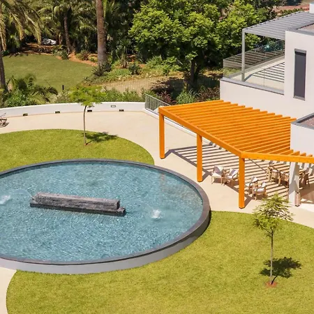 Guestready - Bright With Stunning Views Apartment