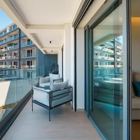 Guestready - Bright With Stunning Views Apartment