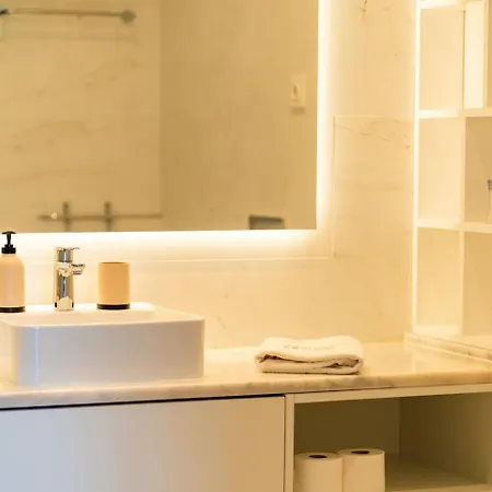 Guestready - Bright With Stunning Views شقة