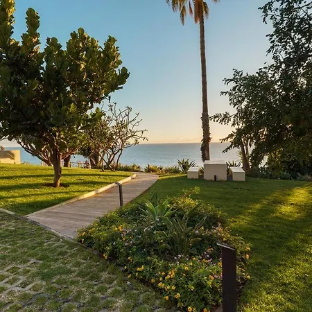 Guestready - Bright With Stunning Views *