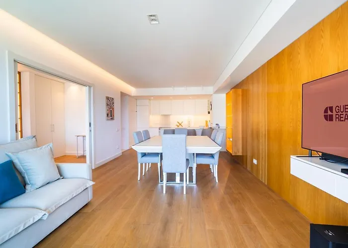 Guestready - Bright With Stunning Views Apartament Funchal (Madeira)