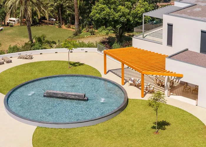 Guestready - Bright With Stunning Views Apartament