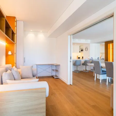 Guestready - Bright With Stunning Views *